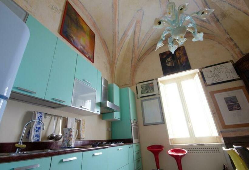 Номер Deluxe, Palazzo Raho Art Museum