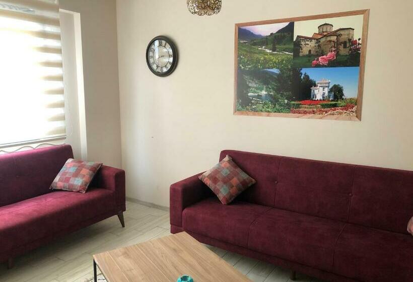 Апартаменты 1 Спальня, Hilal House