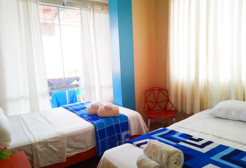 اتاق استاندارد سه تخته با بالکن, Hospedaje Welcome Paracas   2 Sucursal
