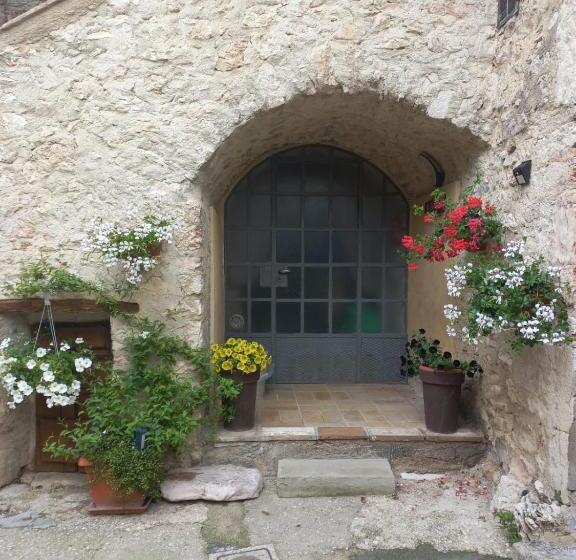 Апартаменты 1 Спальня, Il Borgo Di Cornillo