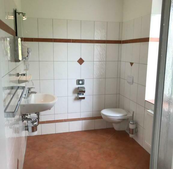 Номер Economy, Hennies Hannover Sehnde