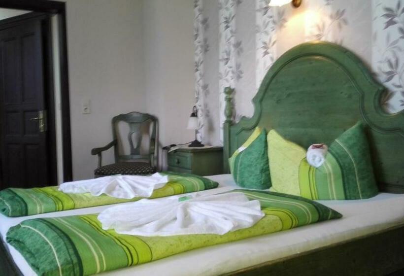 标准间, Villa Alice