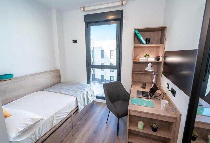 Номер Стандарт Индивидуальный, Micampus Alicante Student Residence