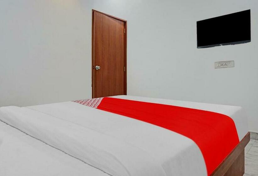 Трехместный Номер Классика, Oyo Flagship 88826 Pruthvi Lodging