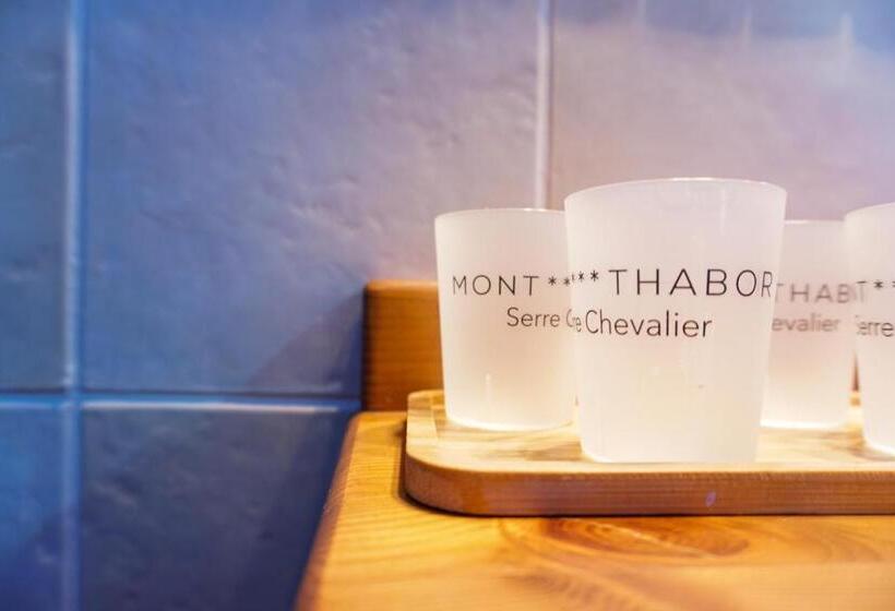 اتاق لوکس خانوادگی, Hôtel Mont Thabor Serre Chevalier