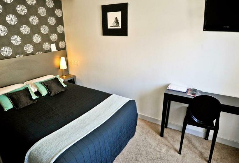 Номер Стандарт, Hôtel Oxo