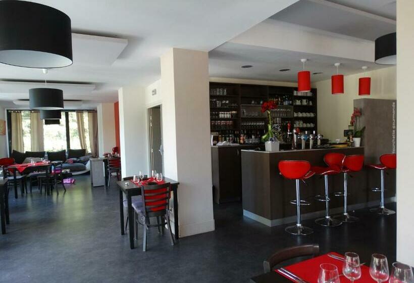 اتاق راحتی, Restaurant L Echo Du Lac
