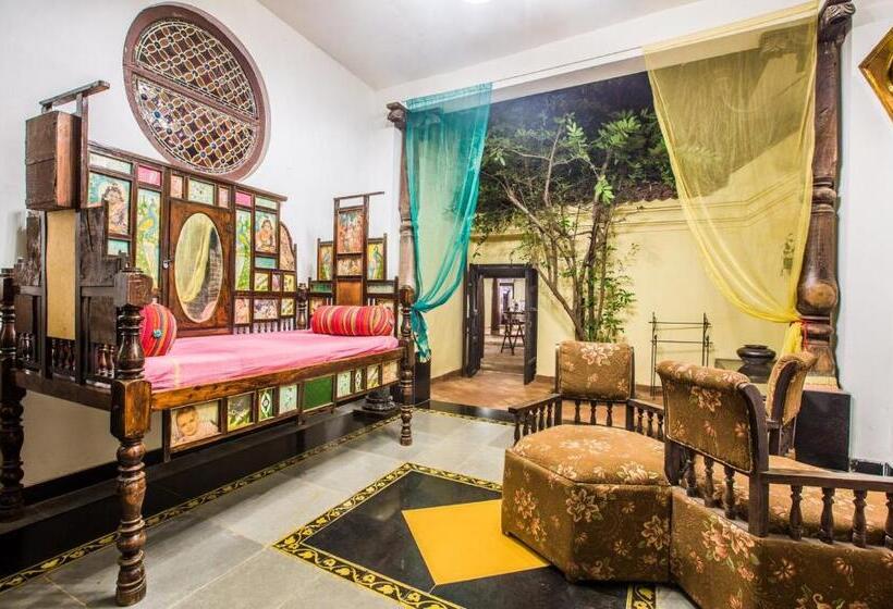 １ベッドルームハウス, Indeco Hotels Swamimalai