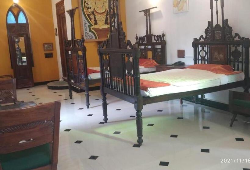 デラックススイート, Indeco Hotels Swamimalai