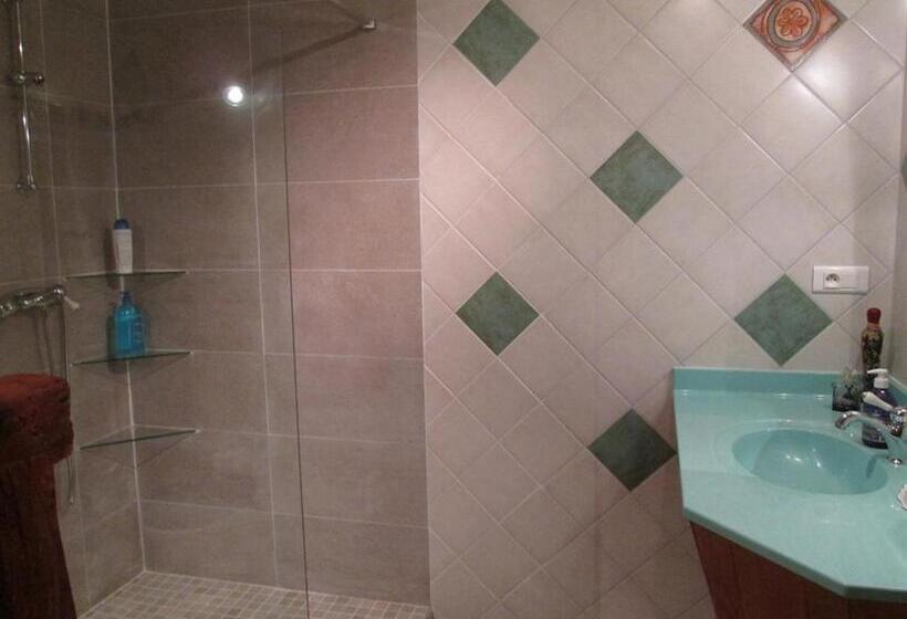 Номер Стандарт, Le Mas Vieux