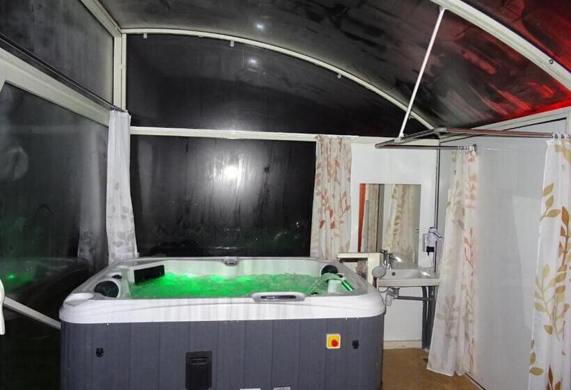 Трехместный Номер Deluxe, Les Chambres D Hotes Au Bois Fleuri