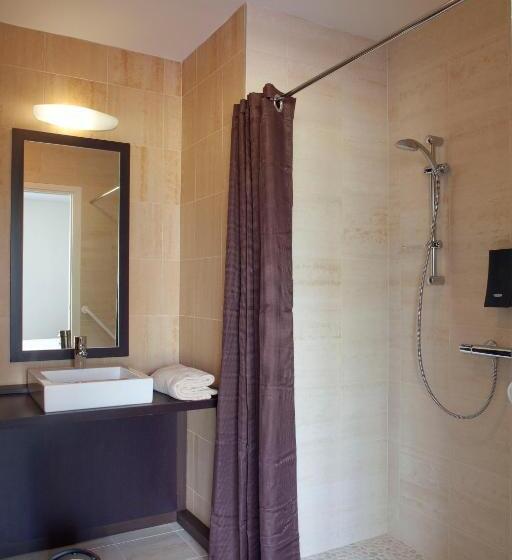 Номер Executive, Logis Hôtel Terre De Loire
