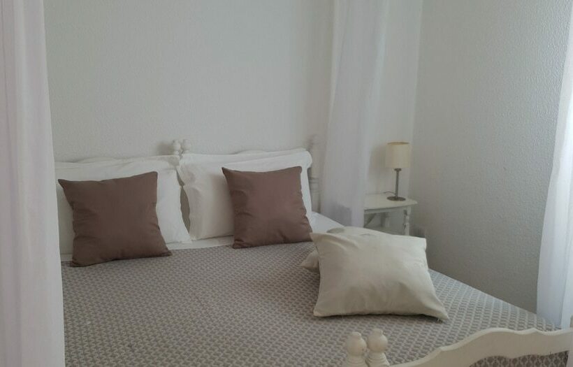 Romantic Room, Isola Lo Scoglio