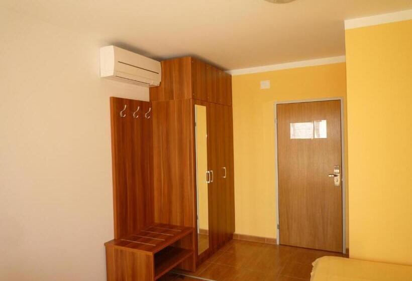 اتاق خانوادگی, Bed & Breakfast Grgic