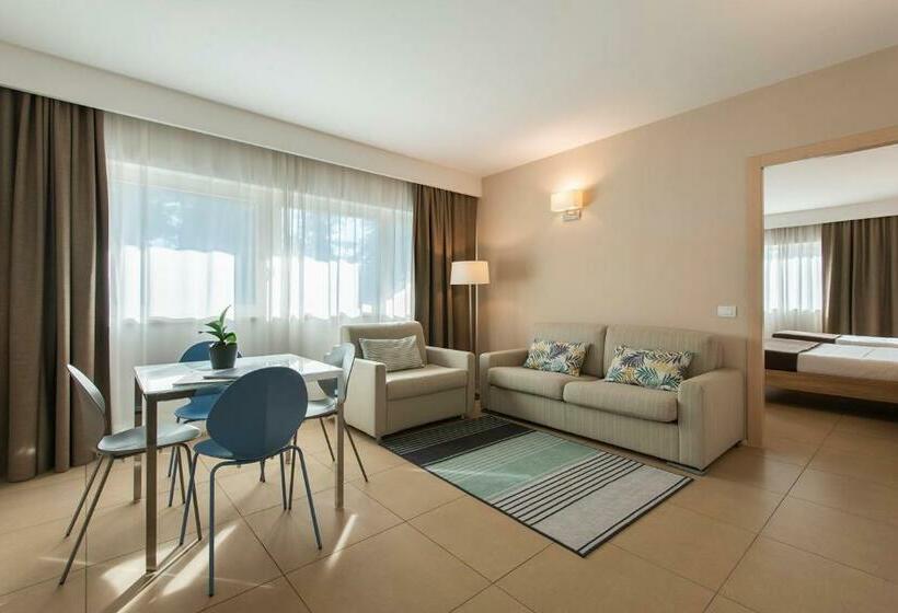 スイート, Dimorae Rooms And Suites   Apartments