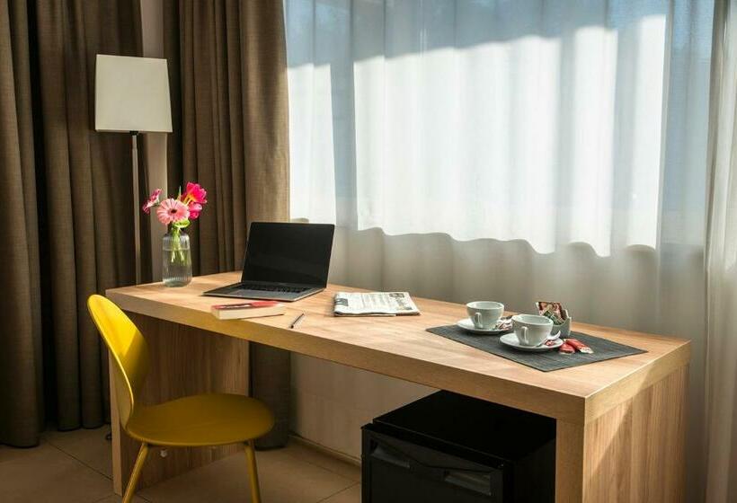 クラシックルーム, Dimorae Rooms And Suites   Apartments