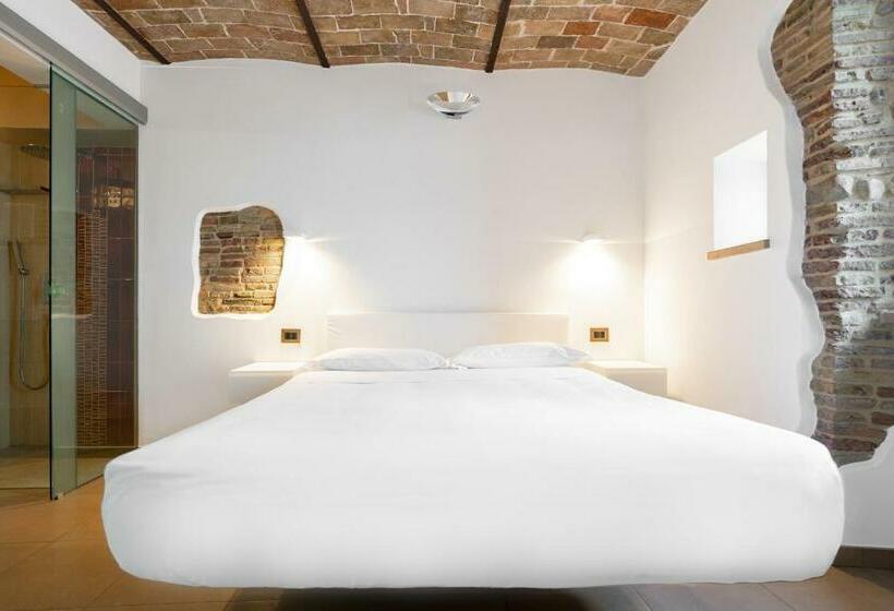 اتاق استاندارد, Locanda Alfieri
