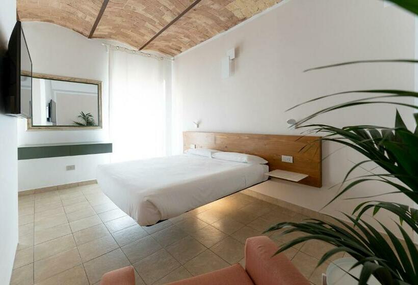 اتاق استاندارد سه نفره, Locanda Alfieri