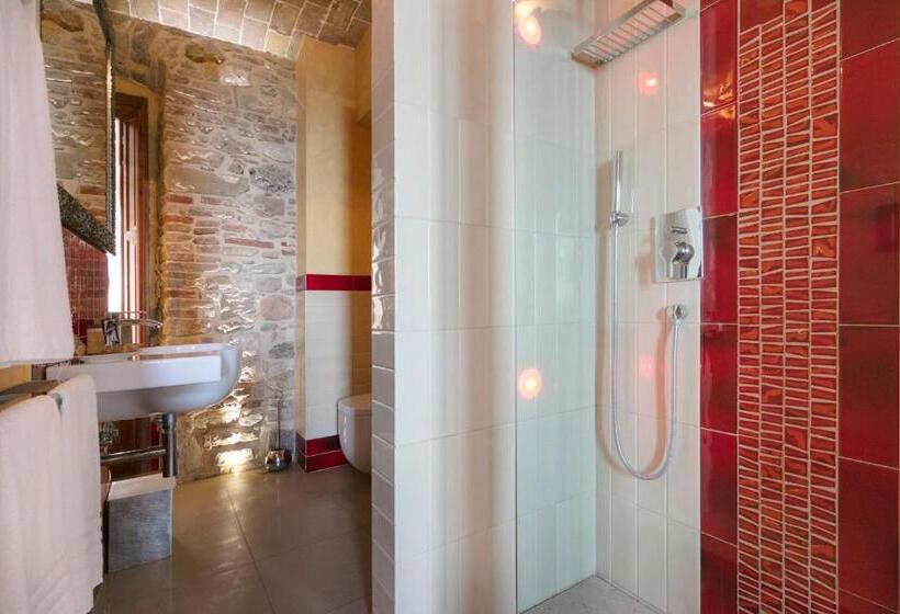 اتاق لوکس, Locanda Alfieri
