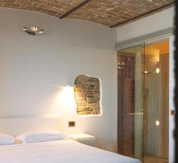 اتاق لوکس, Locanda Alfieri