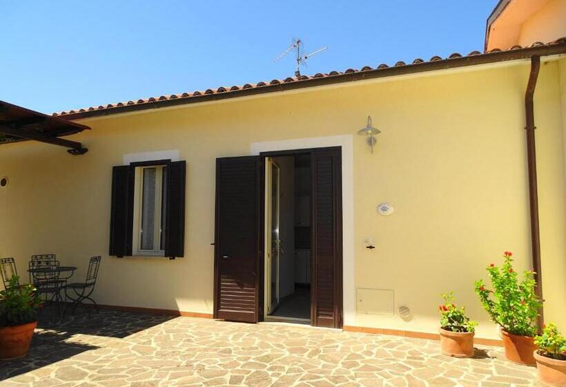 آپارتمان 1 خوابه با چشم‌انداز باغ, Residence Terra Dei Santi Country House