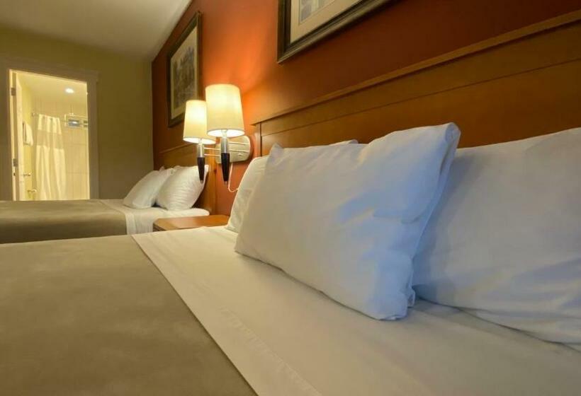 Номер Deluxe, Sahara Courtyard Inn Osoyoos