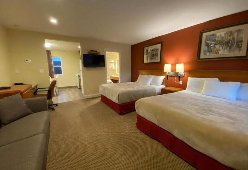 Family Suite, Sahara Courtyard Inn Osoyoos