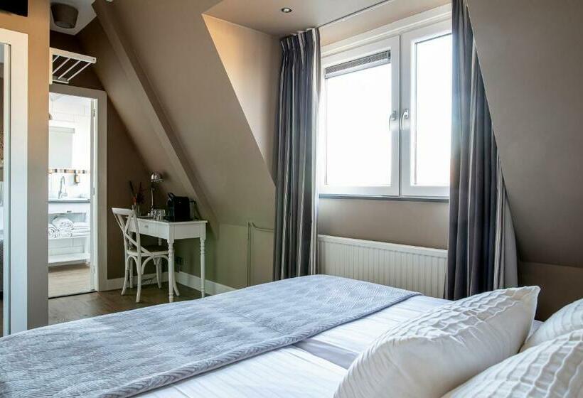 Quarto Estandar, Schippershuis Terherne