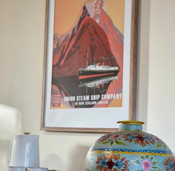 חדר סטנדרט נוף לאגם, Te Anau Lakefront Backpackers