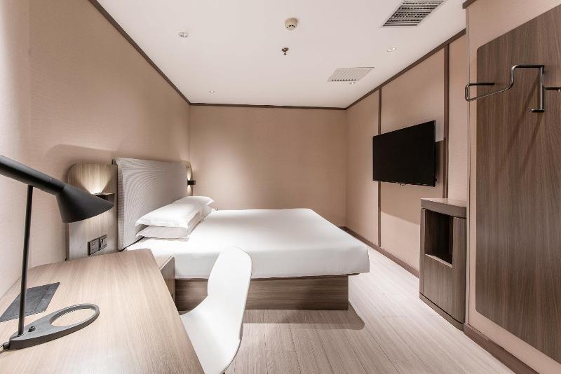Семейный Номер, Hanting  Xi An Jixiang Road
