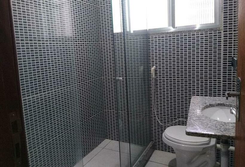 Habitación Estàndard Individual, Barão De Tefé