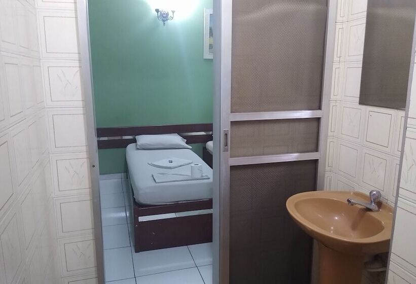 Habitació Triple Estàndard, Barão De Tefé
