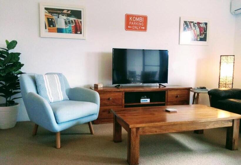 Apartamento 3 Dormitórios, Outrigger Bay