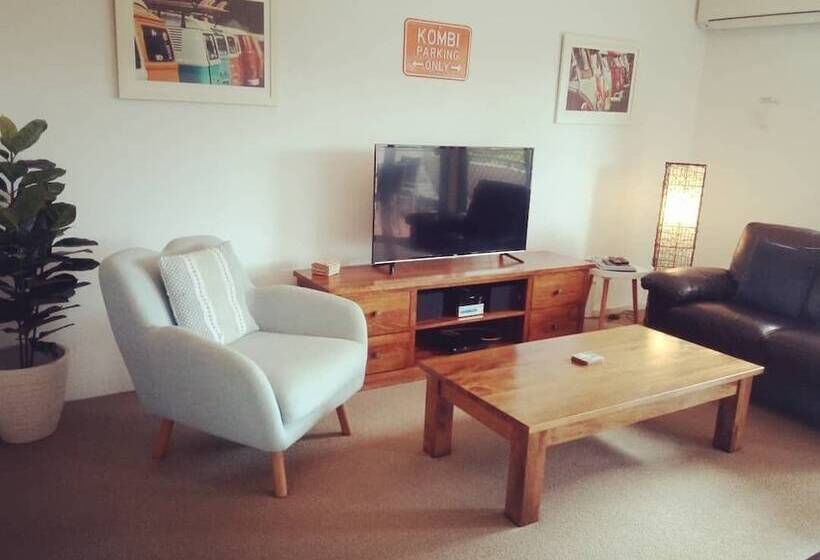 Apartamento 3 Dormitórios, Outrigger Bay