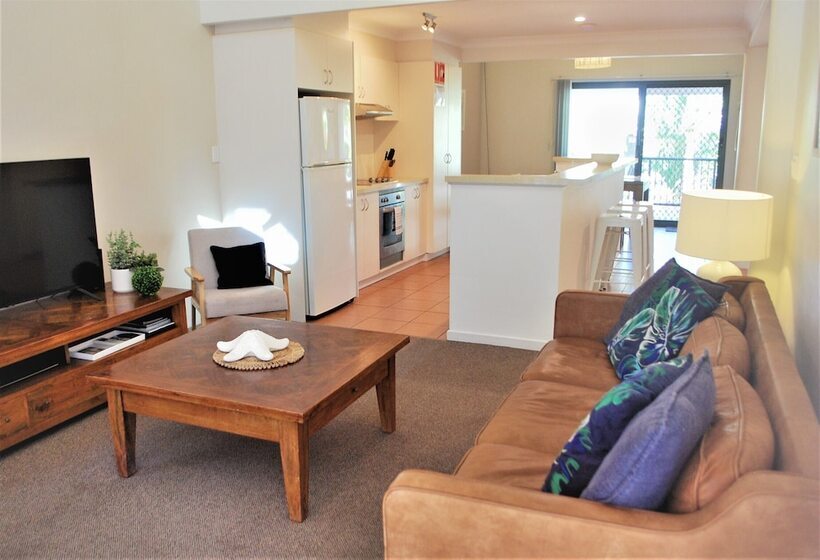 Apartamento 3 Dormitórios, Outrigger Bay