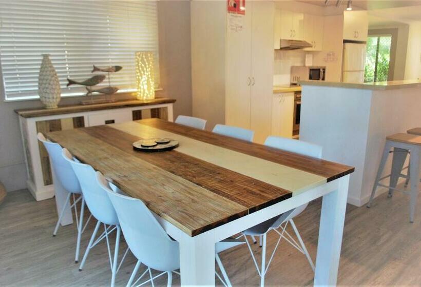 Apartamento 2 Dormitórios, Outrigger Bay