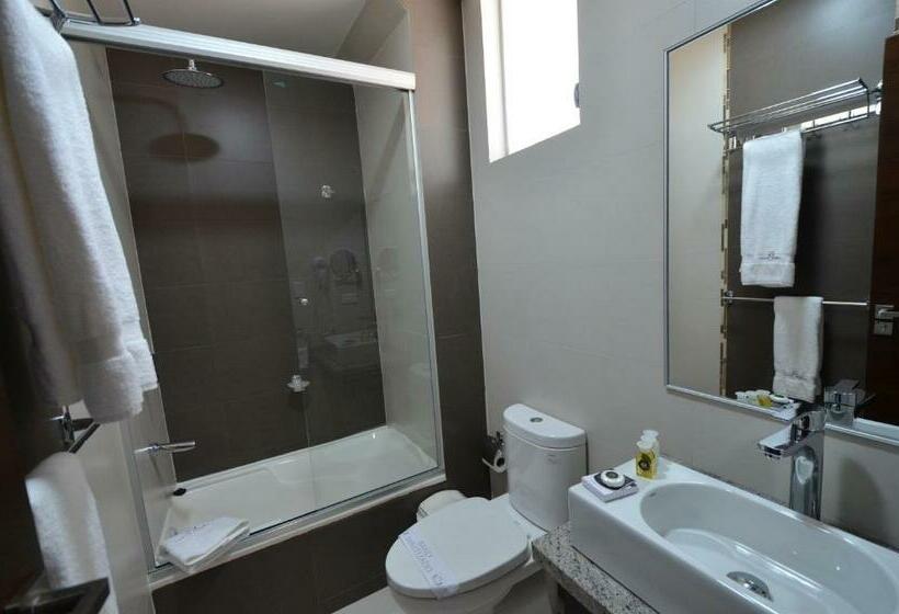 اتاق استاندارد یک نفره, Camino Plaza