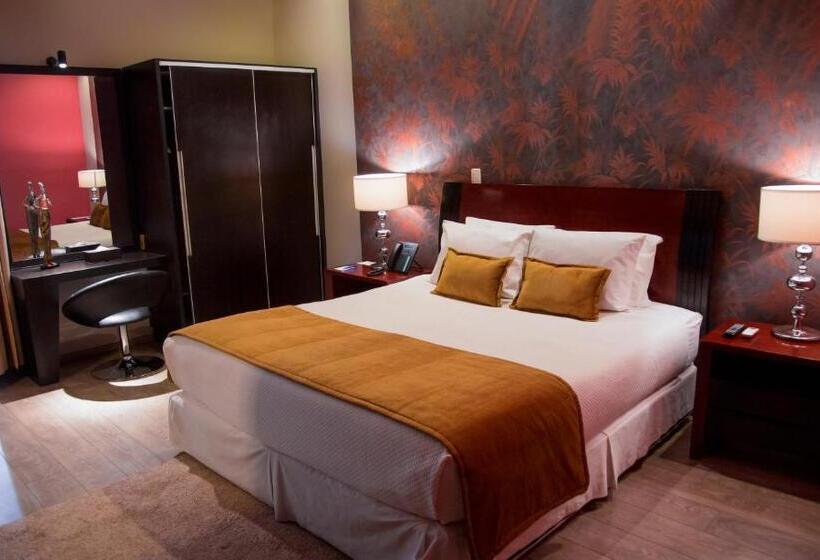 سوئیت با تخت بزرگ, Camino Plaza