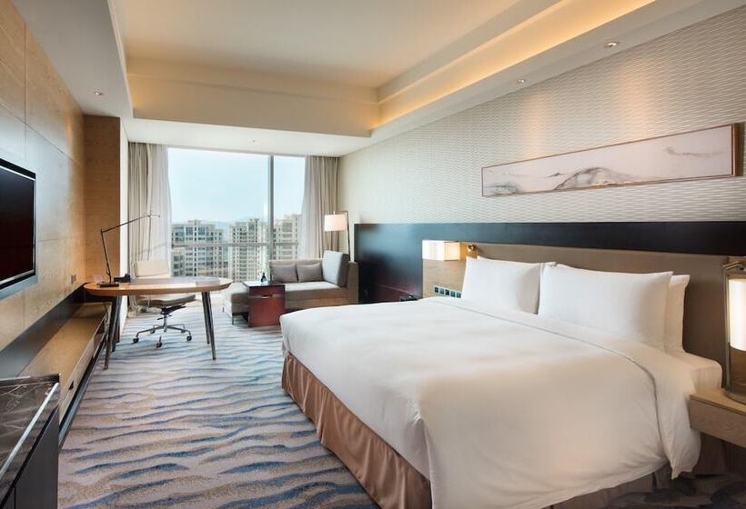 اتاق اجرایی, Hilton Yantai Golden Coast