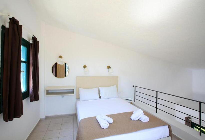 Номер Дюплекс, Kri Kri Village Holiday Apts By Estia