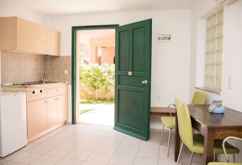 Апартаменты 1 Спальня, Kri Kri Village Holiday Apts By Estia