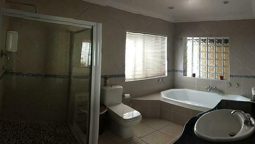 家庭套房, Villa Schreiner Guest House