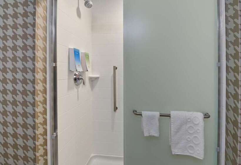 Студия Стандарт, Home2 Suites By Hilton Fort St. John