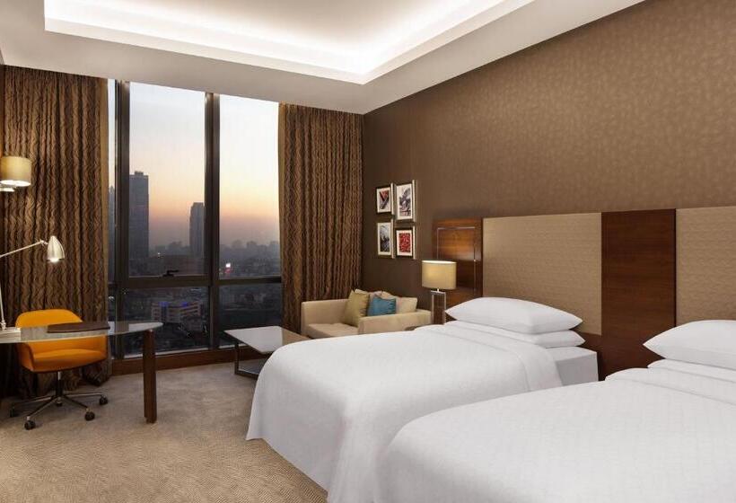 Номер Deluxe, Sheraton Grand Istanbul Atasehir