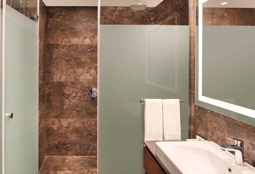 Люкс Клуб, Sheraton Grand Istanbul Atasehir