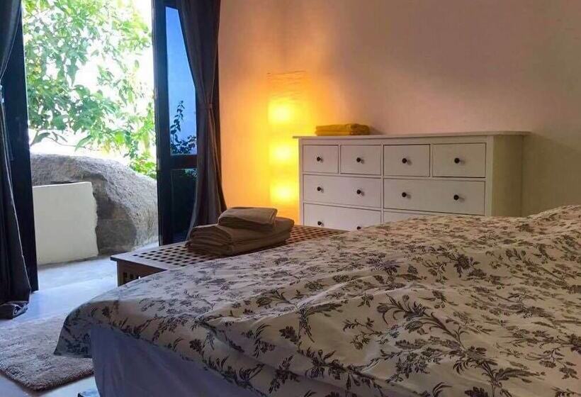 Вилла Deluxe 3 Спальни, New Pop Villas, Koh Tao