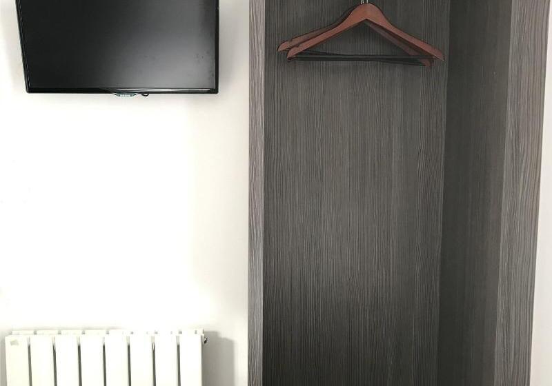 Quarto Estandar Individual, The Beverley Hotel London   Victoria