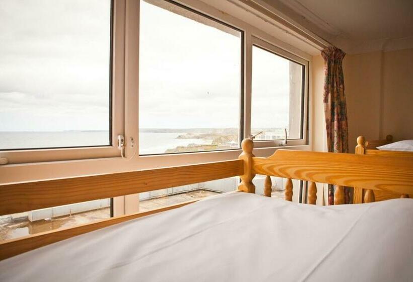 Четырехместный Номер Стандарт, Berties Lodge