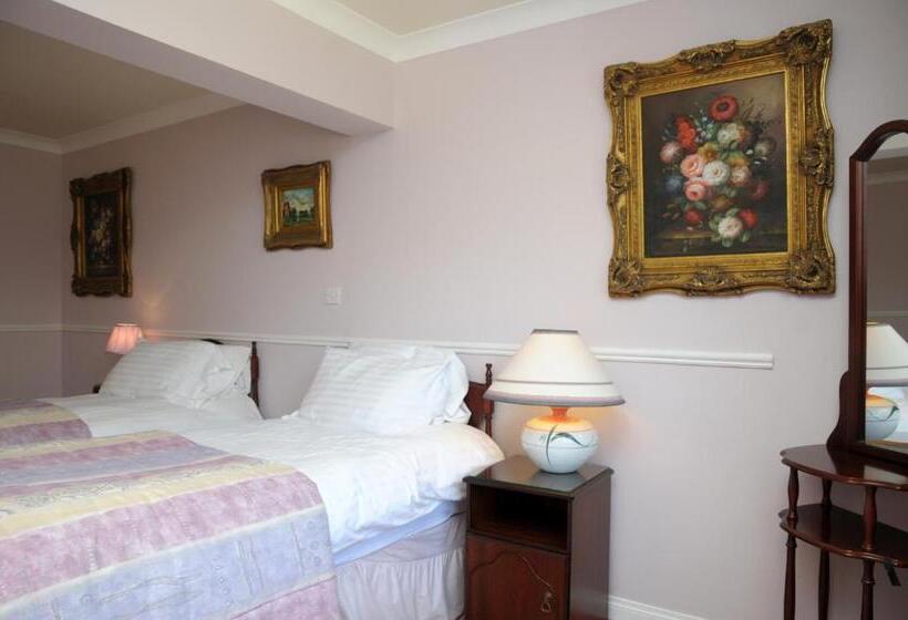 Номер Стандарт, Milltown House Dingle