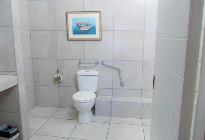 Люкс 2 Спальни, Point Village Hotel And Self Catering